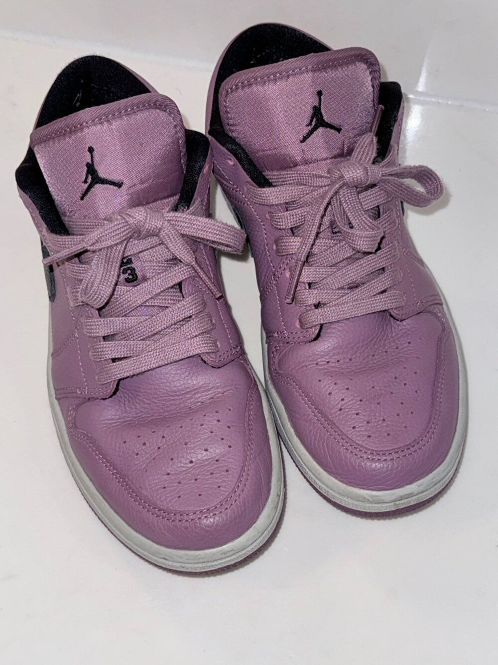 Nike Air Jordan 1 Low SE 'Light Mulberry' US8 (Womens)